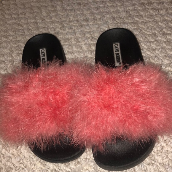 pink feather slides